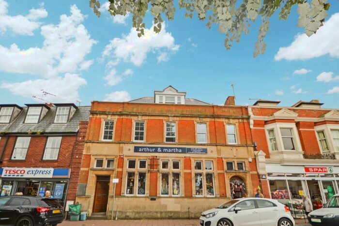 2 Bedroom Flat To Rent In Fore Street, Budleigh Salterton, Devon, EX9