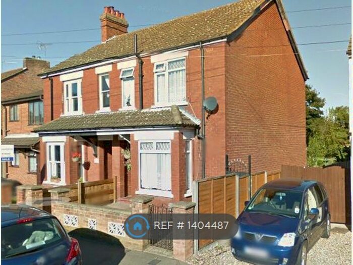 3 Bedroom Semi-Detached House To Rent In Icknield Road, Luton, LU3