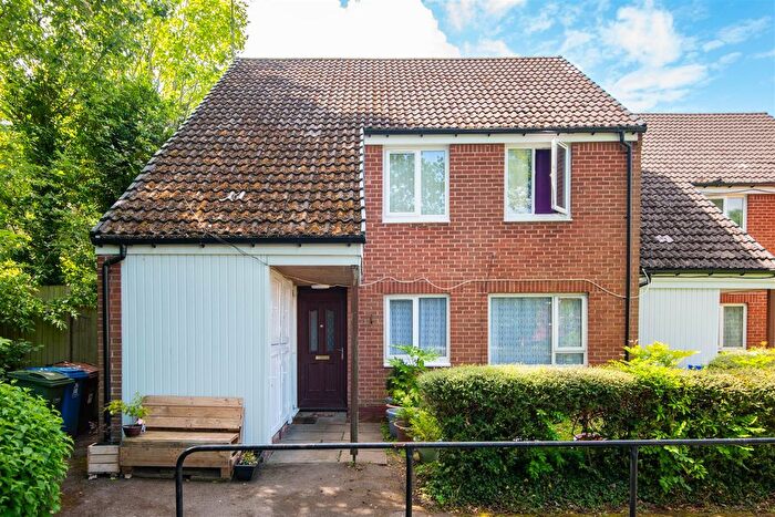 2 Bedroom Flat For Sale In Brow Hey, Bamber Bridge, Preston, PR5