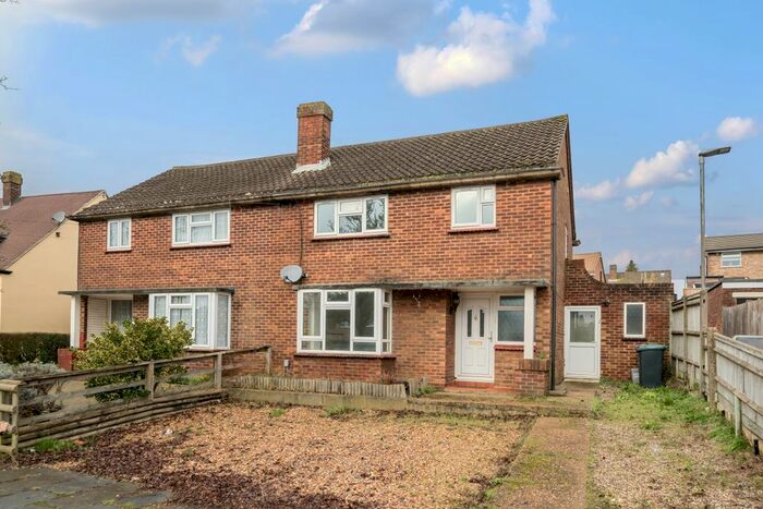 3 Bedroom Semi-Detached House To Rent In Chiltern Drive, Mill End, Rickmansworth, WD3