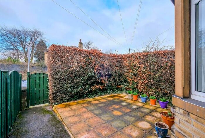 3 Bedroom Terraced House For Sale In Smith House Lane, Brighouse, HD6
