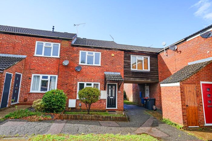 3 Bedroom Terraced House For Sale In Dove Tree Road, Leighton Buzzard, LU7