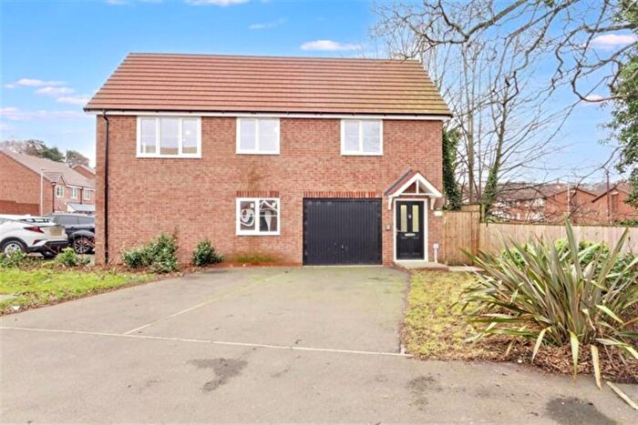 2 Bedroom Detached House To Rent In Bedroom Property In Sandy Grove, Mansfield, NG18