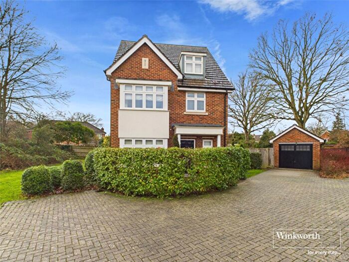 4 Bedroom Detached House To Rent In Freshers Grove, Earley, Reading, RG6