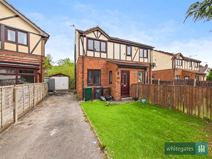 3 Bedroom Semi-Detached House For Sale In Florist Street, Keighley, West Yorkshire, BD21