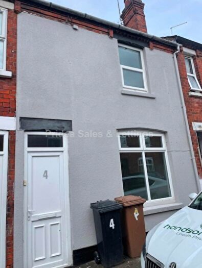3 Bedroom Terraced House To Rent In Spa Street, Lincoln, LN2