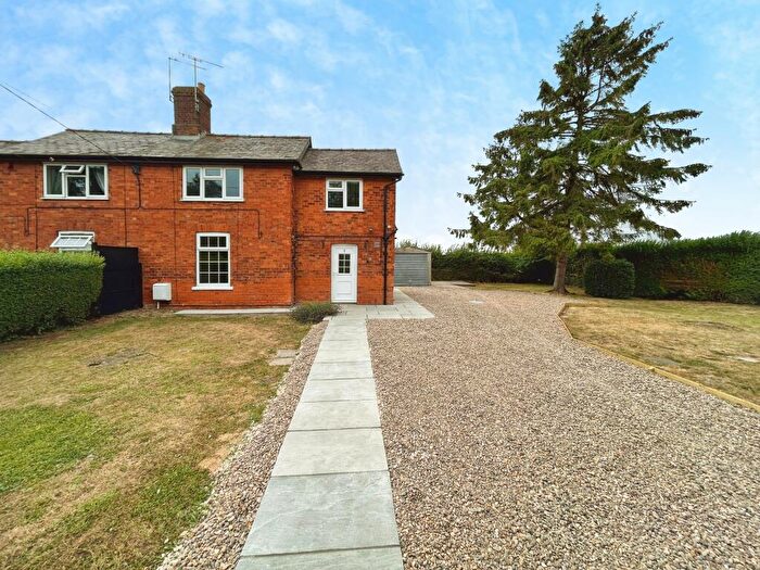2 Bedroom Semi-Detached House To Rent In Low Road, Wyberton, PE21