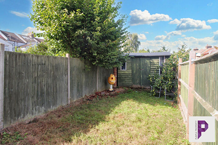 3 Bedroom Terraced House For Sale In Belmont Road, Gillingham, ME7