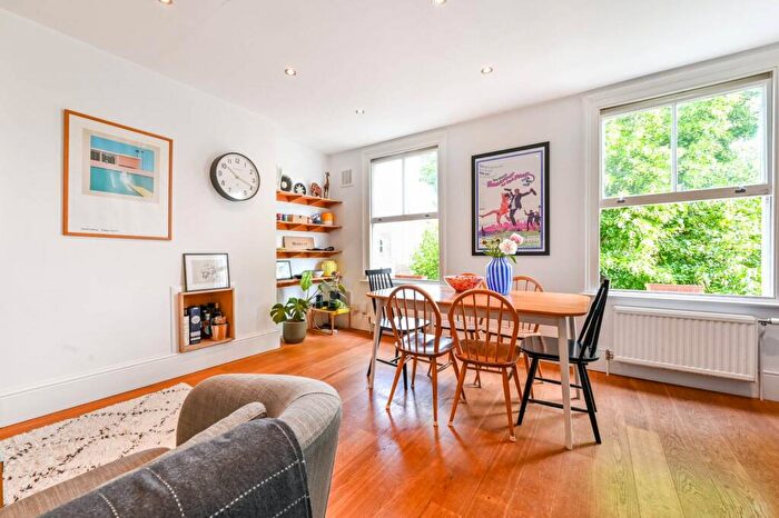 1 Bedroom Flat To Rent In Englefield Road, De Beauvoir Town, London, N1