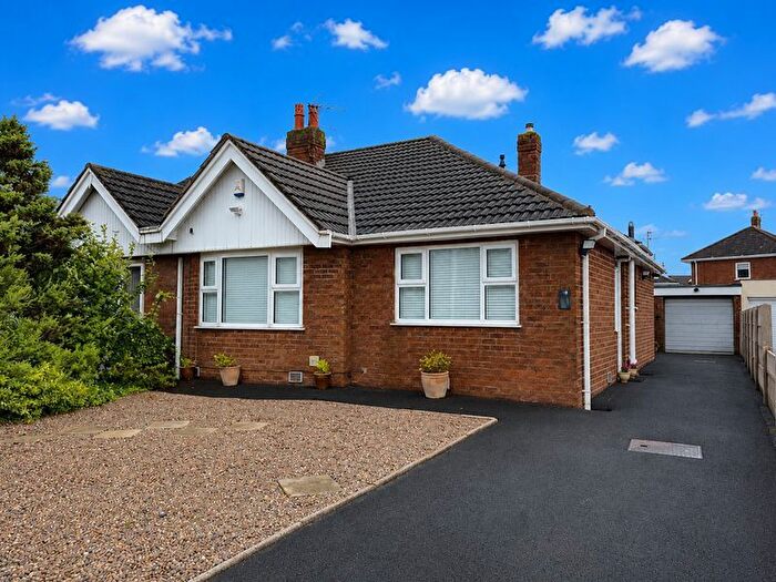 2 Bedroom Semi-Detached Bungalow For Sale In Fleetwood Road South, Thornton-Cleveleys, FY5