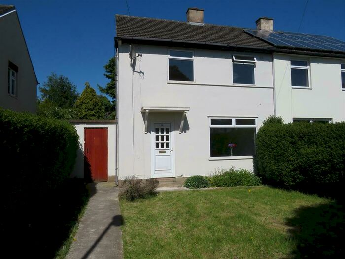 2 Bedroom Semi-Detached House To Rent In Godwin Place, Huddersfield, HD2