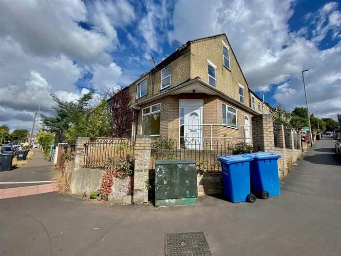 2 Bedroom Flat To Rent In Drayton Road, Norwich, NR3