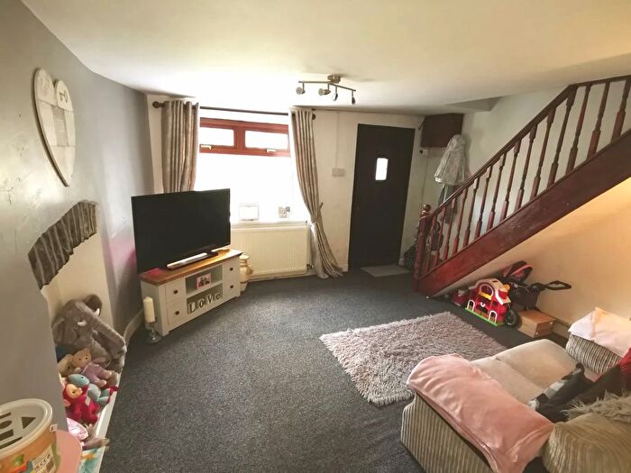 2 Bedroom Terraced House To Rent In Broadway, Treforest, CF37