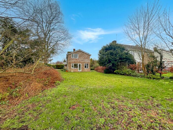 4 Bedroom Detached House For Sale In Kings Grove, Barton, Cambridge, CB23