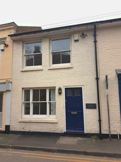 2 Bedroom Cottage To Rent In Harbour Mews, Whitstable, CT5