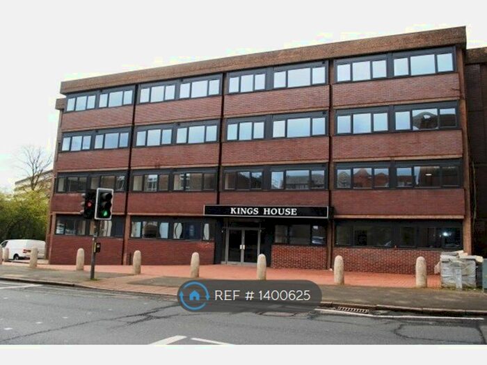 2 Bedroom Flat To Rent In Kings House, Dudley, DY2