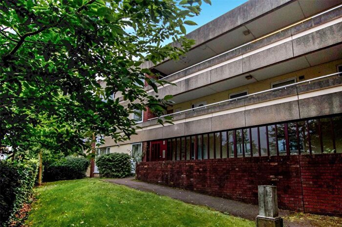 1 Bedroom Flat For Sale In Pleasant Road, Bristol, Gloucestershire, BS16