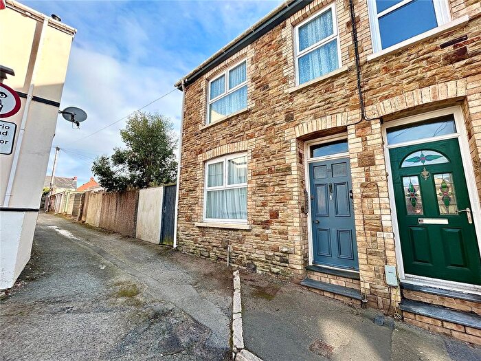 2 Bedroom End Terrace House For Sale In Nantucket Avenue, Milford Haven, Pembrokeshire, SA73