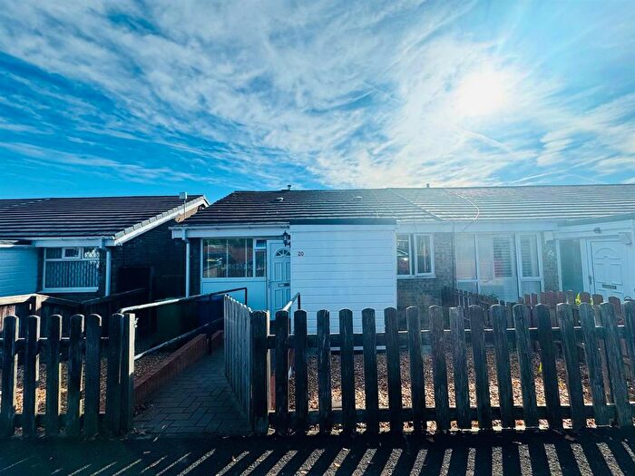 2 Bedroom Bungalow To Rent In Grizedale, Washington, NE37