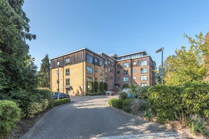 1 Bedroom Apartment To Rent In Southcote Lane, Reading, RG30