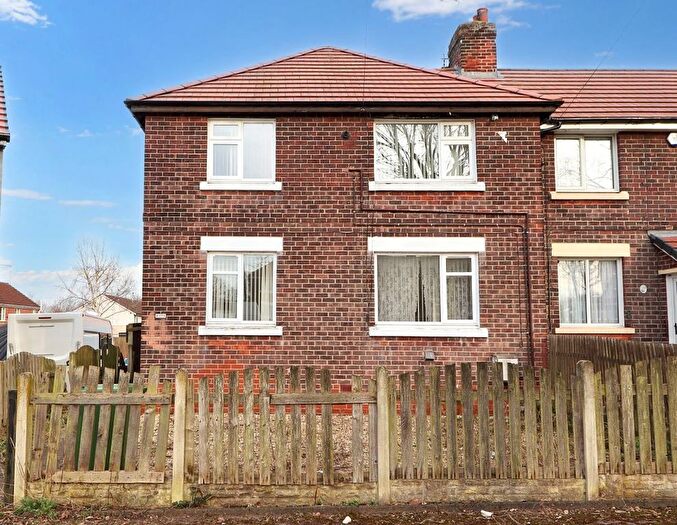 3 Bedroom End Of Terrace House For Sale In Forest Lane, Worksop, S80