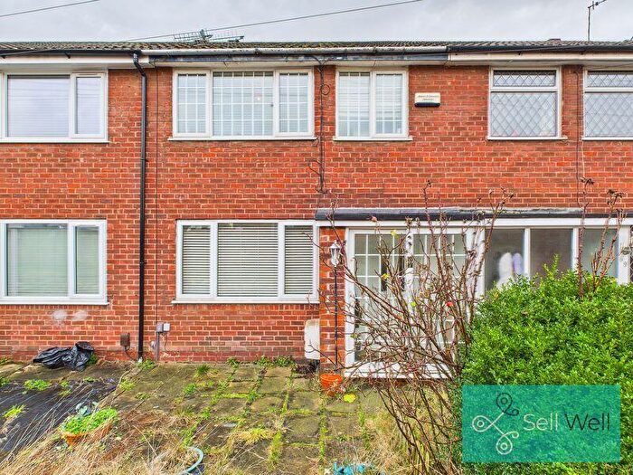 3 Bedroom Terraced House For Sale In Chaddock Lane, Worsley, Manchester, M28