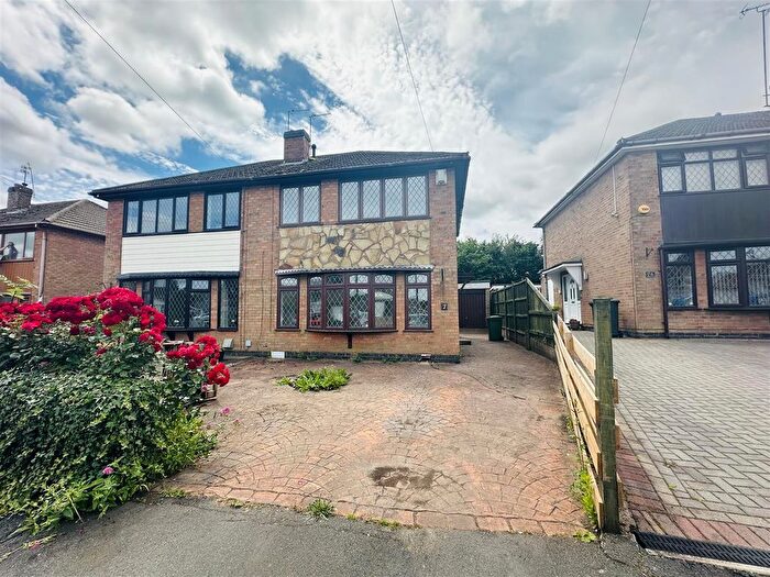 3 Bedroom Property To Rent In Florence Close, Bedworth, CV12