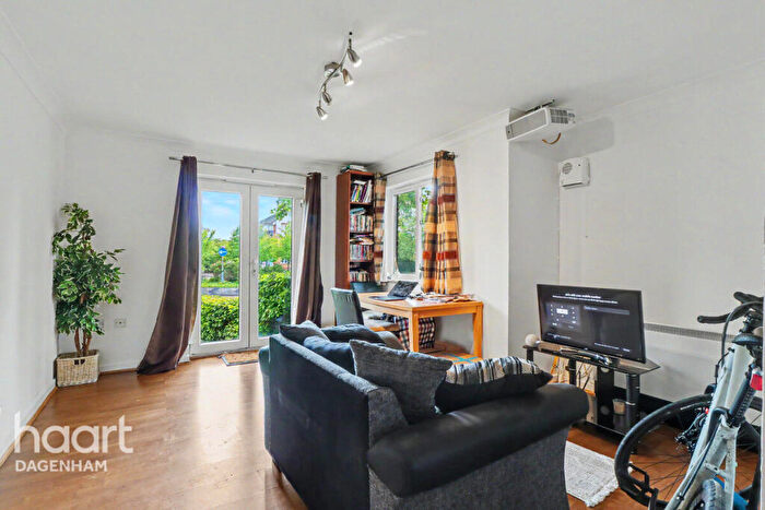 2 Bedroom Flat For Sale In Marine Drive, Barking, IG11