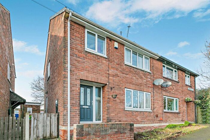 3 Bedroom Semi-Detached House For Sale In Stainborough Road, Dodworth, Barnsley, S75