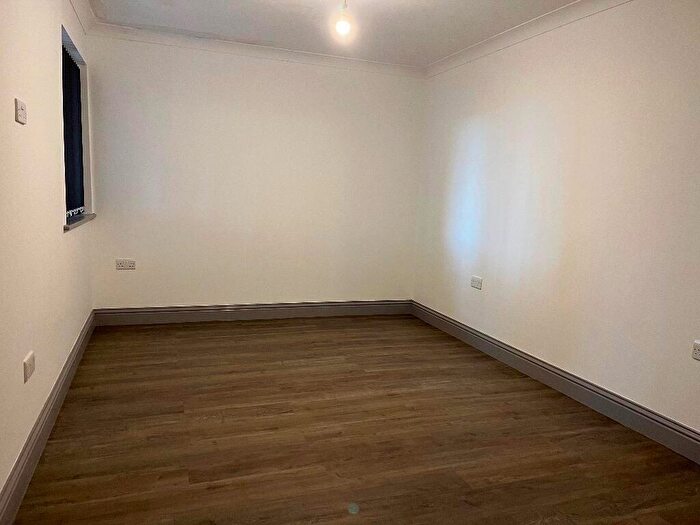 2 Bedroom Flat To Rent In Garstang Road, Preston, Lancashire, PR1