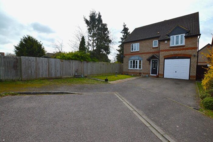 4 Bedroom Detached House For Sale In Parrish Close, Marston Moretaine, MK43