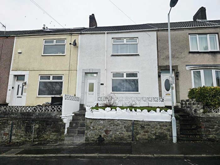 2 Bedroom House To Rent In Graig Terrace, Swansea, SA1