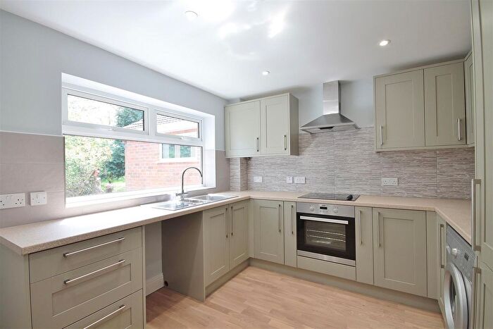2 Bedroom Detached Bungalow To Rent In Wantage Road, Harwell, Didcot, OX11