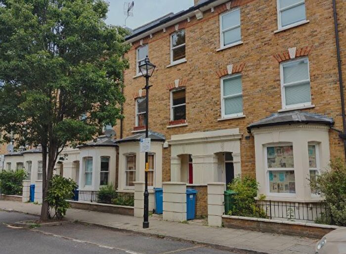 4 Bedroom Flat To Rent In Marcia Road, Bermondsey, SE1
