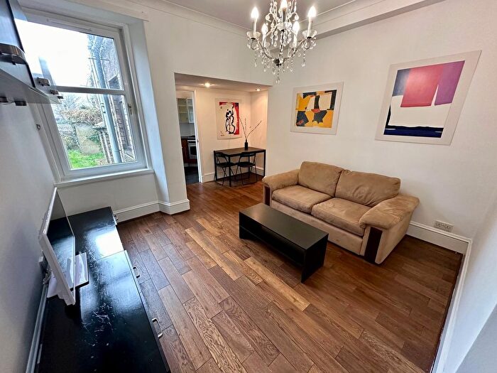 1 Bedroom Flat To Rent In Albyn Grove, Aberdeen, AB10