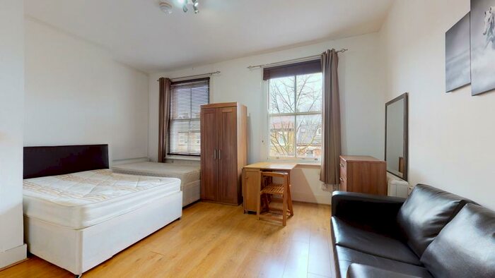 Studio To Rent In Iverson Road, NW6