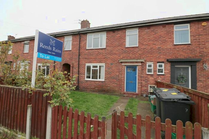 4 Bedroom Terraced House To Rent In Clifton Gardens, Ellesmere Port, CH65