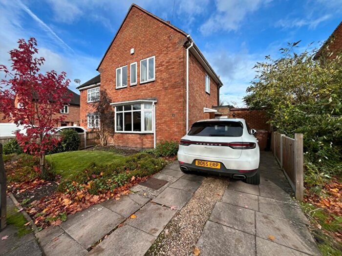 3 Bedroom Semi-Detached House To Rent In Packwood Close, Bentley Heath, Solihull, B93
