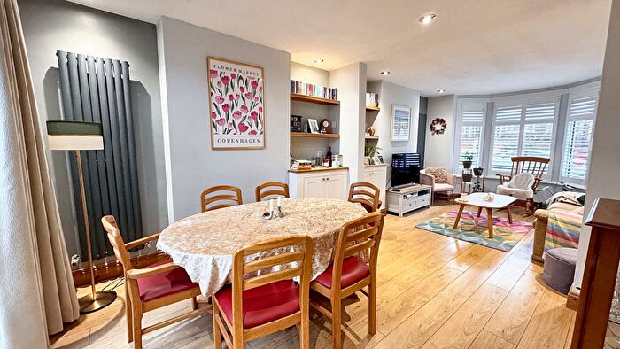 3 Bedroom End Of Terrace House For Sale In Queen Isabels Avenue, Cheylesmore, Coventry, CV3