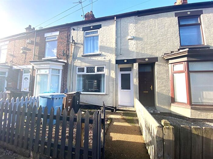 2 Bedroom Property For Sale In Strathcona Villas, Ceylon Street, Hull, HU9