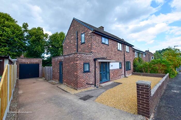 3 Bedroom Semi-Detached House To Rent In Hinton Crescent, Appleton, WA4