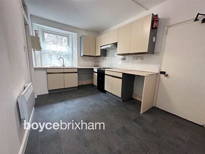 1 Bedroom Flat To Rent In Bolton Street, Brixham, TQ5