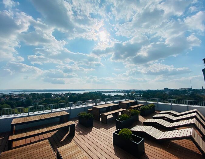 1 Bedroom Flat To Rent In Park Road, Poole, BH15