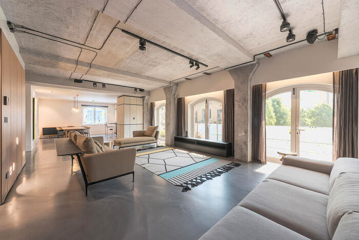 3 Bedroom Apartment To Rent In Ransomes Dock, Battersea, SW11