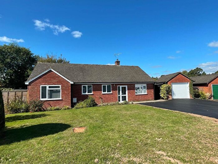 3 Bedroom Detached House To Rent In Burgage Close, Lyonshall, HR5