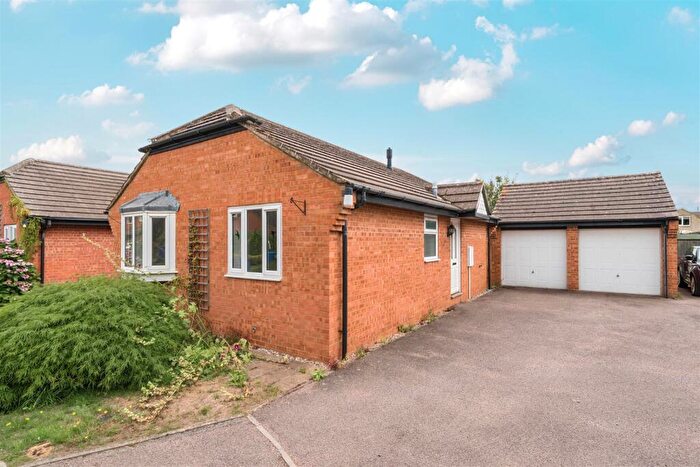 2 Bedroom Semi-Detached Bungalow For Sale In The Shearings, Hook Norton, Banbury, OX15