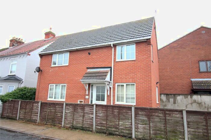 2 Bedroom House To Rent In Wolseley Road, Great Yarmouth, Norfolk, NR31