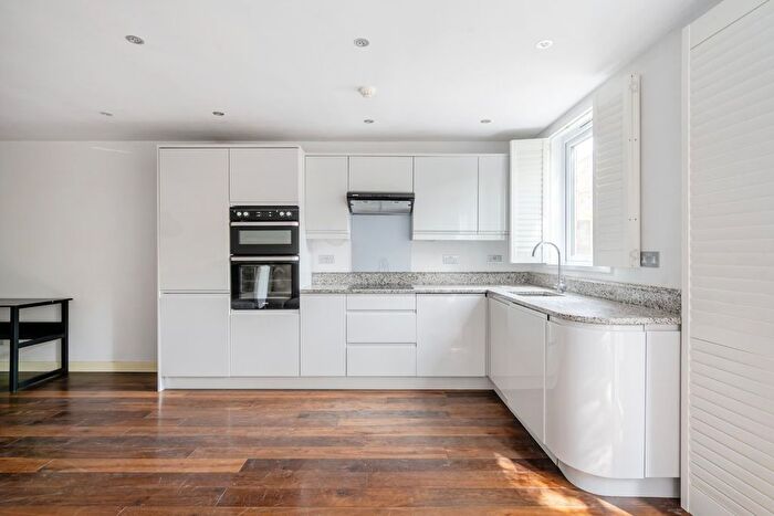 1 Bedroom Flat For Sale In Harewood Avenue, Blandford Estate, London, NW1
