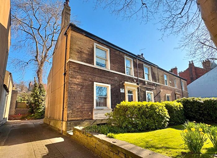 1 Bedroom Flat To Rent In Headingley Lane, Headingley, Leeds, LS6