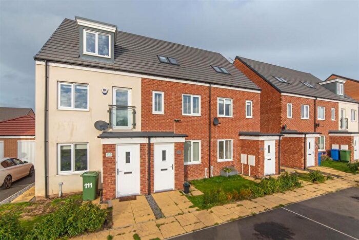 3 Bedroom Town House To Rent In Osprey Walk, Great Park, Newcastle Upon Tyne, NE13